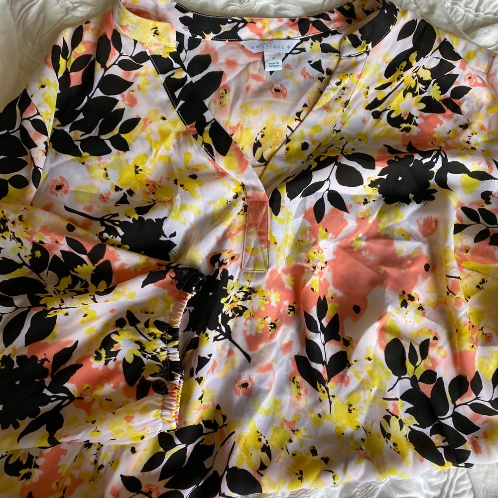 1X, Boutique, 3/4 length sleeve, flowy, like new